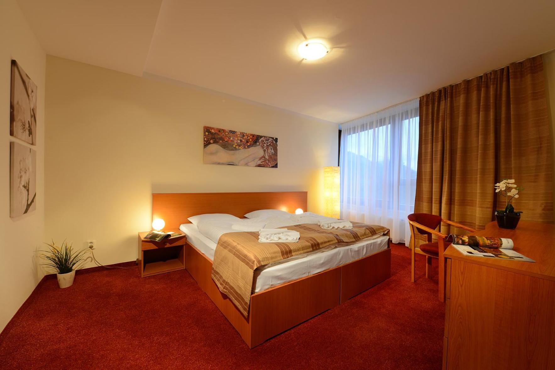 Hotel Sorea Trigan Штрбске-Плесо Экстерьер фото