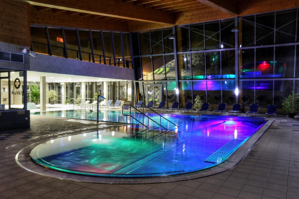 Hotel Sorea Trigan Штрбске-Плесо Экстерьер фото
